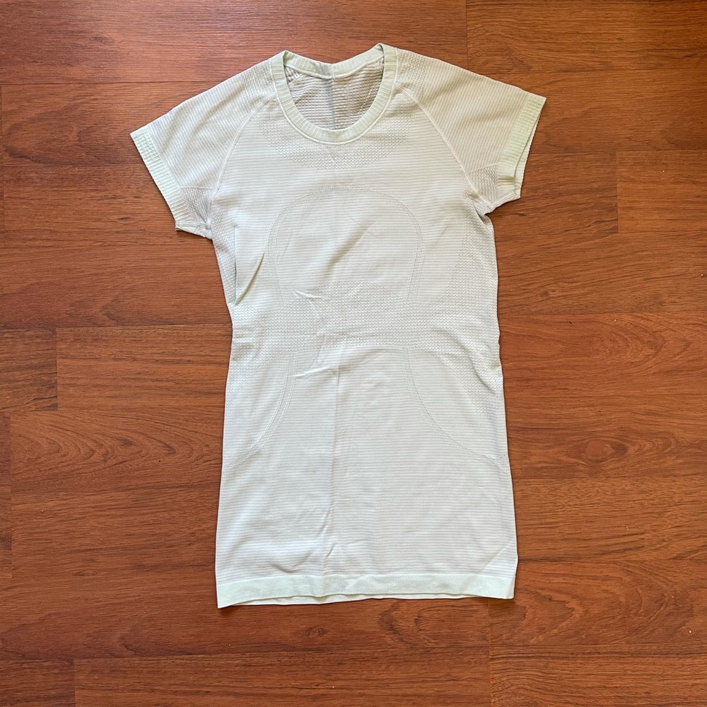 🍋 Lululemon Swiftly Tech Short Sleeve Crew Top